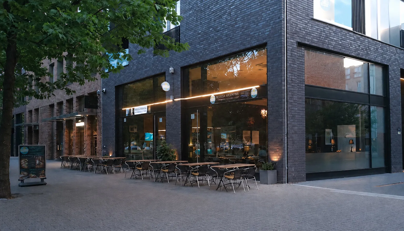 Die Bodega Argentina von außen, Am Klagesmarkt 50 in Hannover